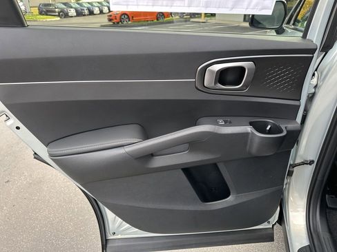 New 2026 Kia Sorento EX AWD/4WD image 18