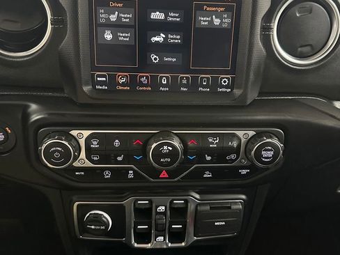 Used 2023 Jeep Wrangler Sahara w/ LED Lighting Group image 22