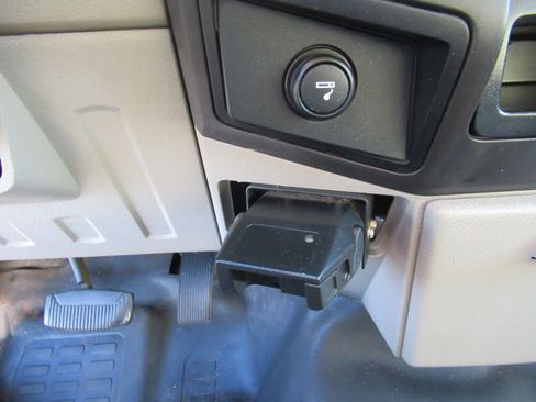 Used 2008 Ford F350 XL image 20