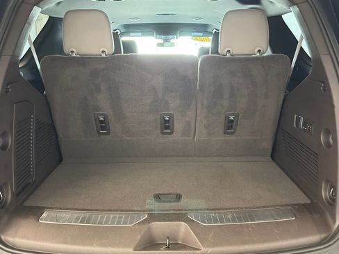 Used 2021 Chevrolet Tahoe Z71 w/ Z71 Off-Road Package image 7