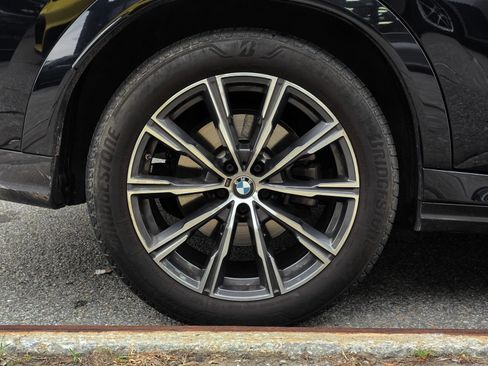 Used 2024 BMW X6 xDrive40i AWD/4WD image 13