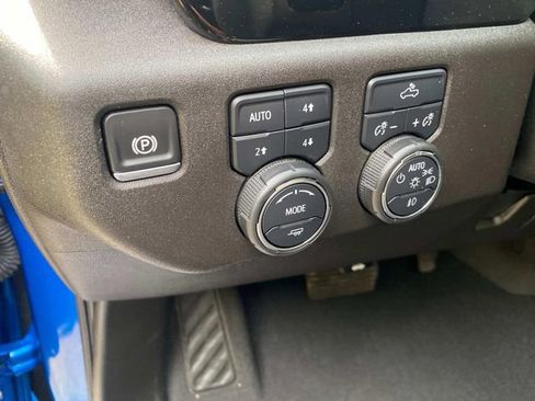 Used 2024 Chevrolet Silverado 1500 RST w/ Z71 Off-Road Package image 16