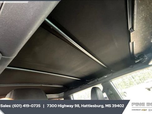 Used 2022 Ford Bronco Badlands image 16