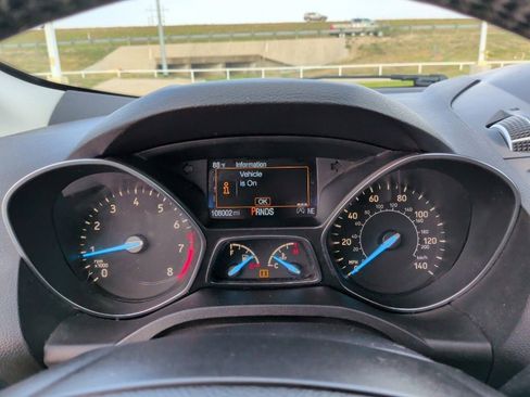 Used 2019 Ford Escape Titanium image 20