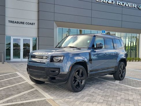 New 2026 Land Rover Defender 110 X-Dynamic SE image 1