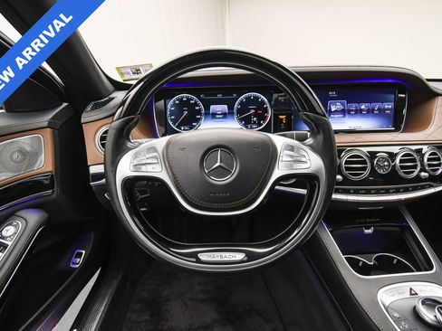 Used 2017 Mercedes-Benz Maybach S 550 4MATIC image 14