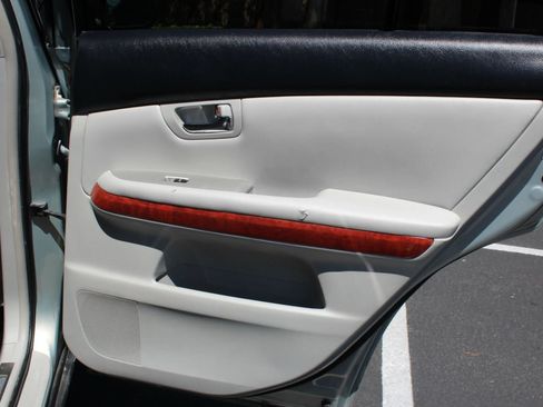 Used 2007 Lexus RX 400h AWD image 18
