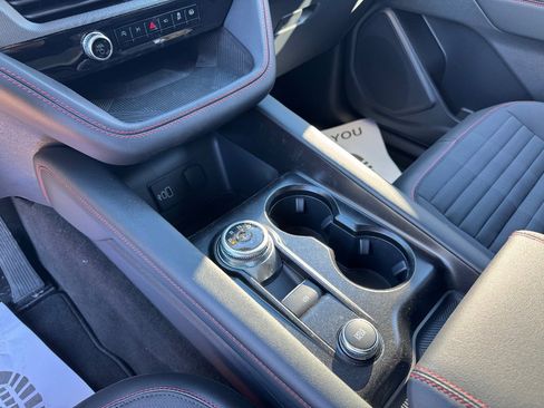 New 2026 Ford Explorer ST-Line w/ ST-Line Street Pack image 24