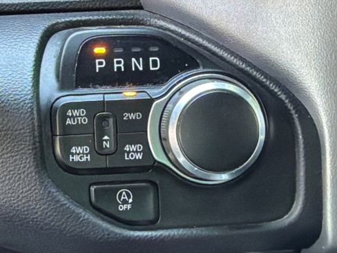 Used 2023 RAM 1500 Big Horn AWD/4WD image 31