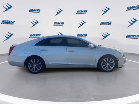 Used 2013 Cadillac XTS Luxury image 9