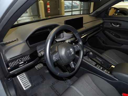 Used 2024 Honda Accord Sport image 25