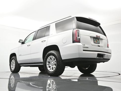 Used 2020 GMC Yukon SLT AWD/4WD image 44
