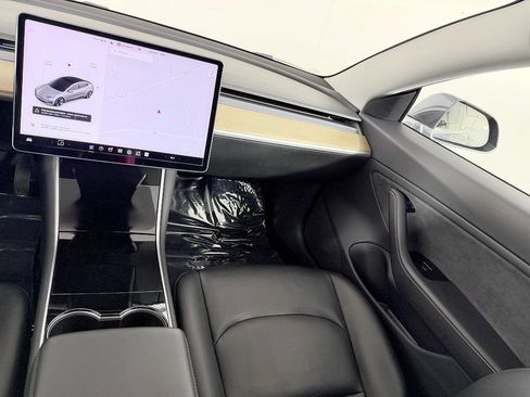 Used 2018 Tesla Model 3 Long Range RWD image 50