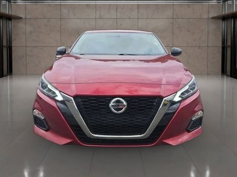 Used 2019 Nissan Altima 2.5 SR FWD image 4