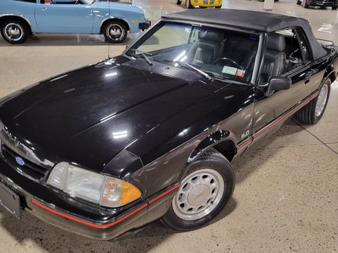 Used 1989 Ford Mustang LX RWD image 21