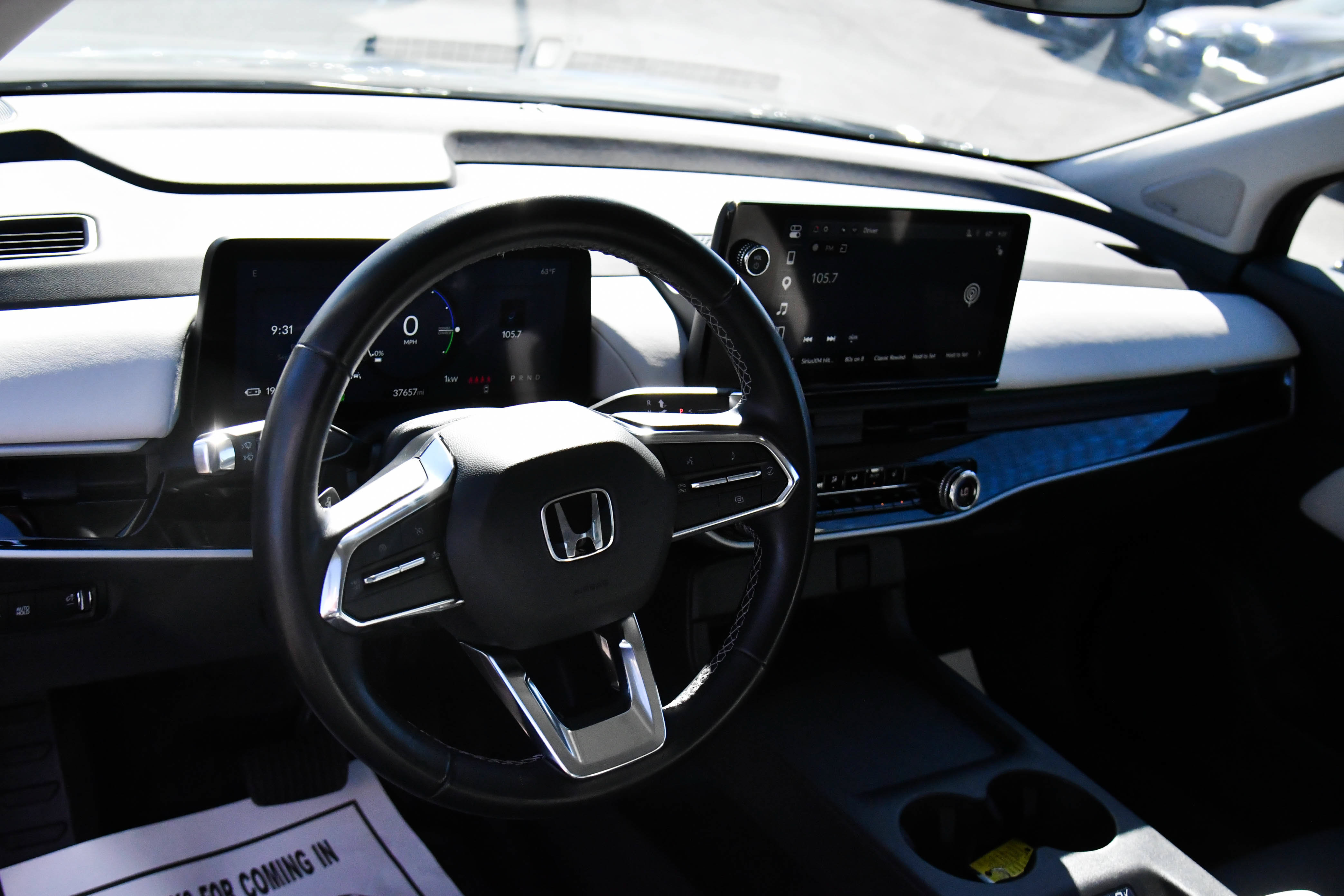 Used 2025 Honda Prologue Touring image 16