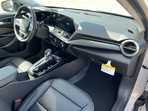 New 2026 Chevrolet Trax ACTIV FWD image 11