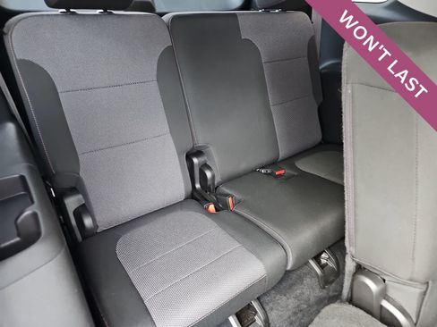 Used 2021 Chevrolet Traverse LS w/ LPO, Cargo Package FWD image 28