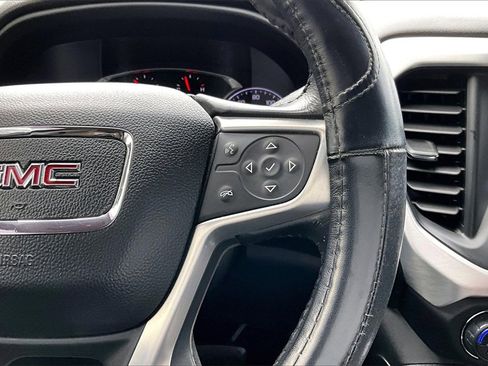 Used 2019 GMC Acadia SLT image 11