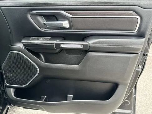 Used 2025 RAM 1500 Laramie AWD/4WD image 25