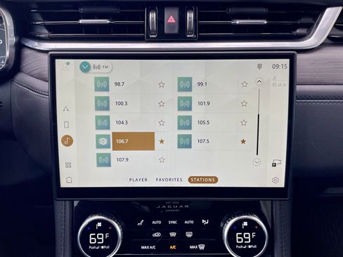 Used 2021 Jaguar F-PACE S AWD/4WD image 29