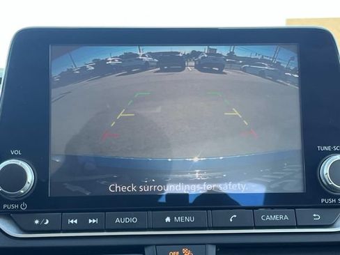 Used 2022 Nissan Altima 2.5 SV FWD image 31