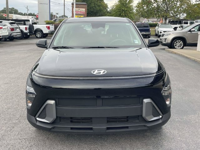 Certified 2024 Hyundai Kona SE FWD image 2