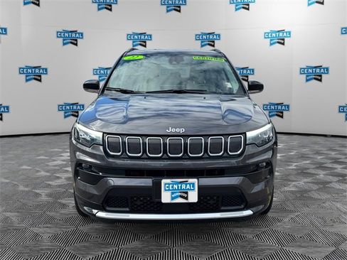Used 2022 Jeep Compass Limited w/ Elite Group image 9