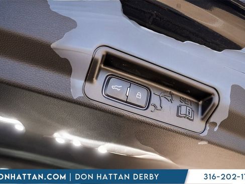 Used 2023 Ford Explorer XLT w/ Equipment Group 202A image 31