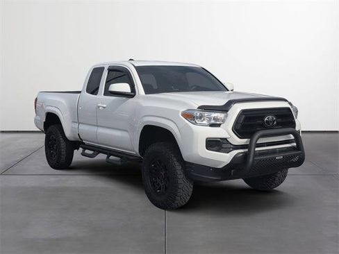 Used 2023 Toyota Tacoma SR image 7