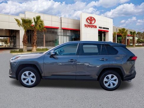 Used 2024 Toyota RAV4 LE image 8