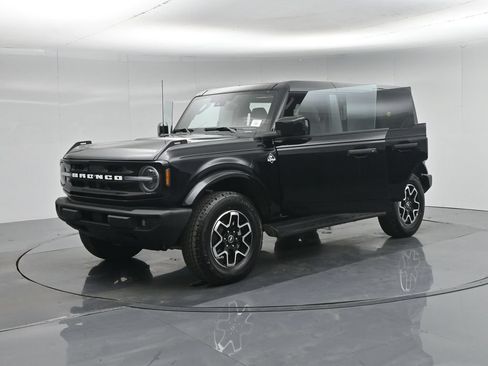 Used 2026 Ford Bronco Outer Banks AWD/4WD image 31