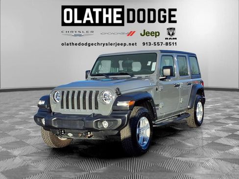 Used 2021 Jeep Wrangler Unlimited Sport image 1