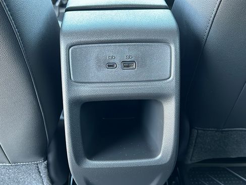 New 2026 Chevrolet Trax LT w/ Sunroof Package image 14