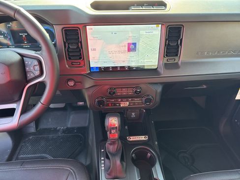 New 2025 Ford Bronco Big Bend image 27