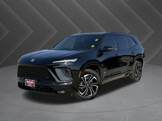 Used 2025 Buick Enclave Sport Touring w/ Power Package video 2