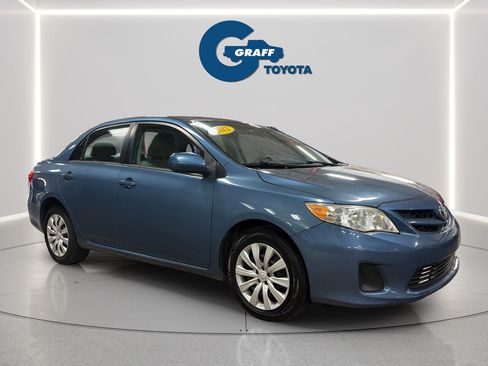 Used 2012 Toyota Corolla LE FWD image 4