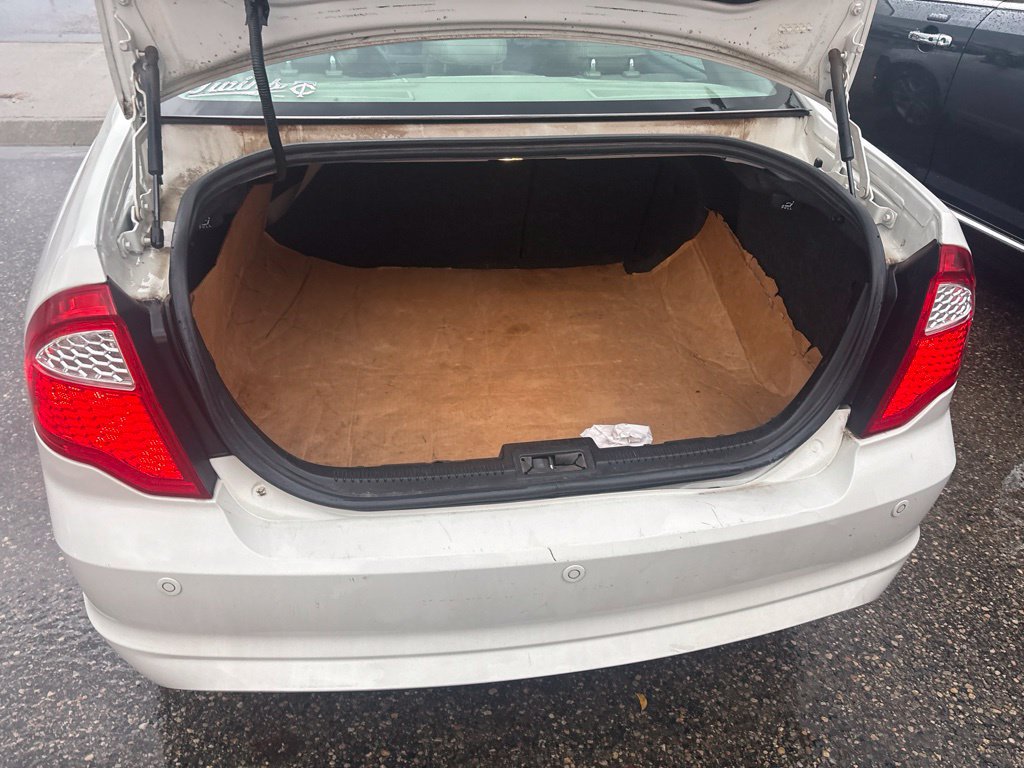 Used 2012 Ford Fusion SEL FWD image 14