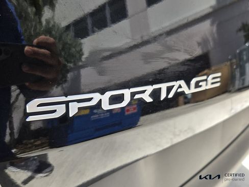 Certified 2023 Kia Sportage X-Line AWD/4WD image 16