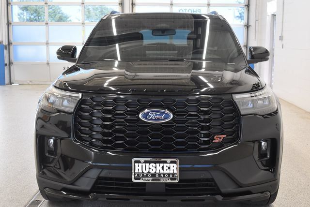 Used 2026 Ford Explorer ST w/ Sun And Sound Package AWD/4WD image 3