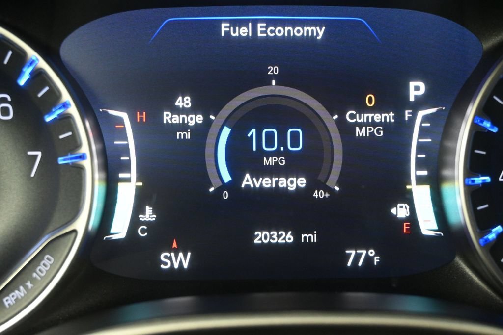 Used 2020 Chrysler Pacifica Touring-L Plus FWD image 16