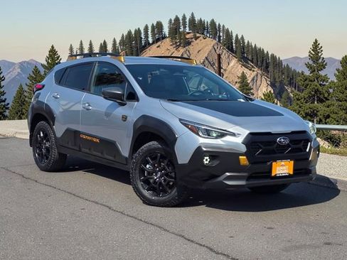 Certified 2024 Subaru Crosstrek 2.5i Wilderness AWD/4WD image 2