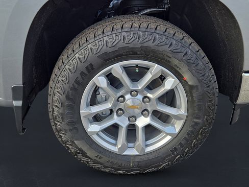 New 2026 Chevrolet Silverado 1500 LT image 10