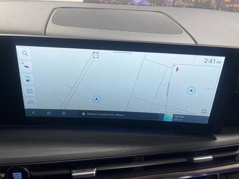 New 2025 Hyundai Santa Fe Limited image 17