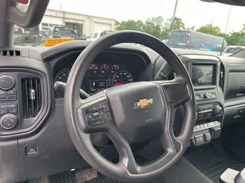 Used 2024 Chevrolet Silverado 2500 Custom w/ Custom Value Package AWD/4WD image 8