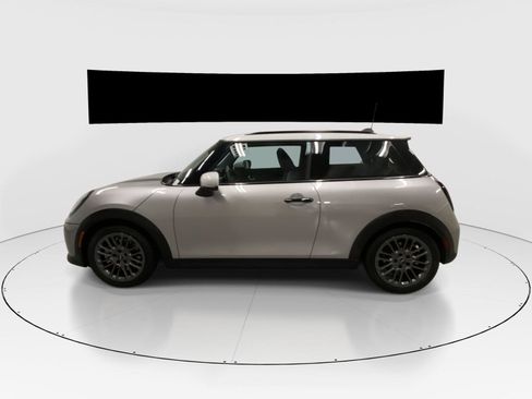 Used 2026 MINI Cooper S FWD image 7