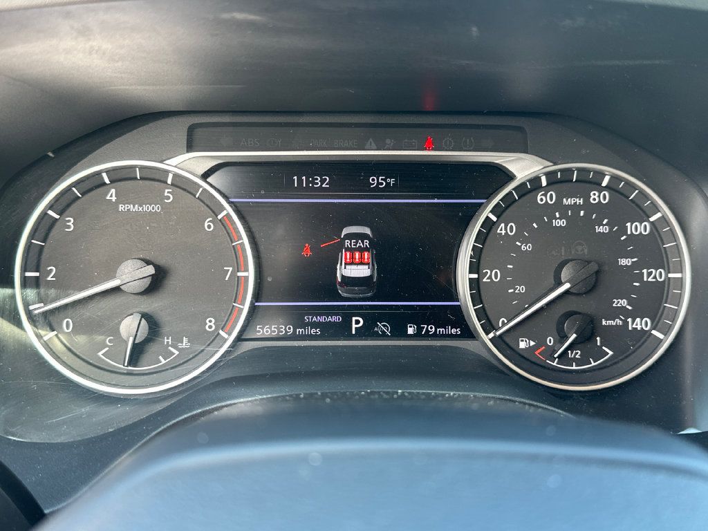 Used 2025 Nissan Rogue SV FWD image 28