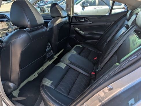 Used 2023 Nissan Maxima Platinum w/ Sport Mat Group image 28