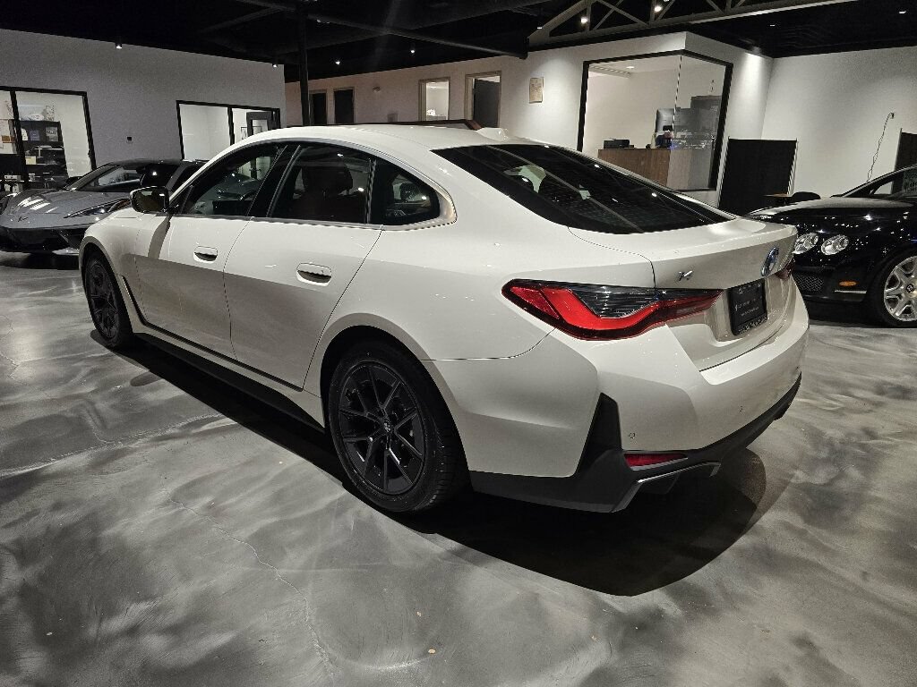 Used 2023 BMW i4 eDrive35 w/ Premium Package RWD image 7