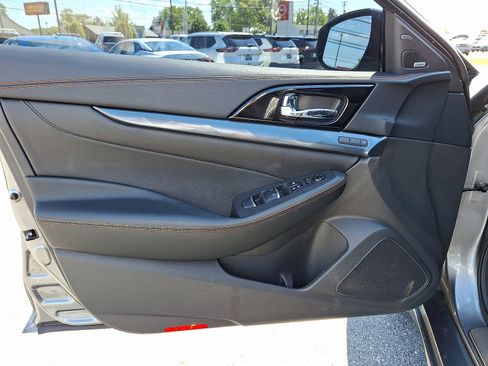 Certified 2023 Nissan Maxima SR w/ Sport Mat Group FWD image 14